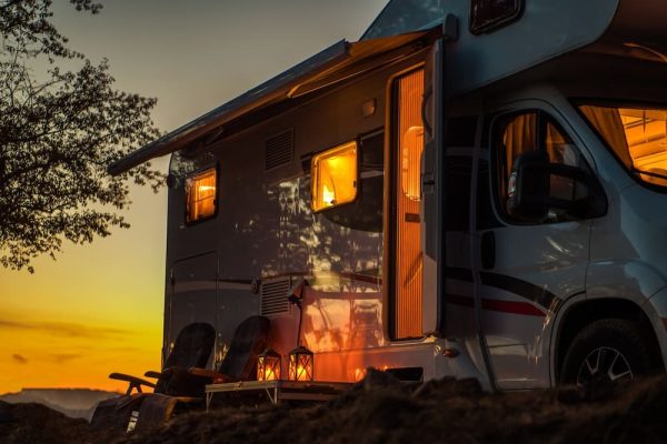 Comment trouver des offres spéciales et des réductions pour votre séjour en camping à Pornic ?