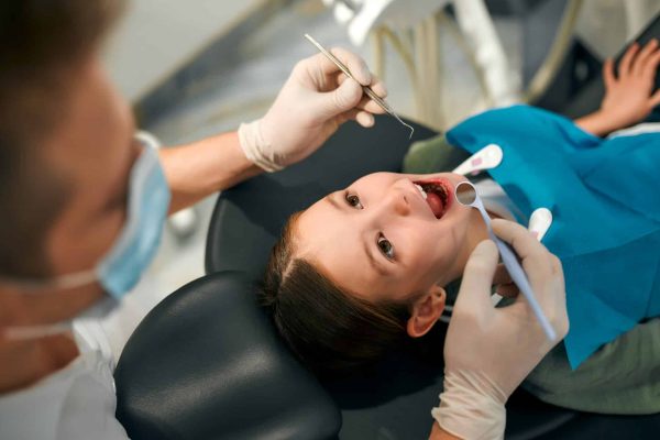La dentisterie Hanok propose-t-elle des solutions pour les dents manquantes ?